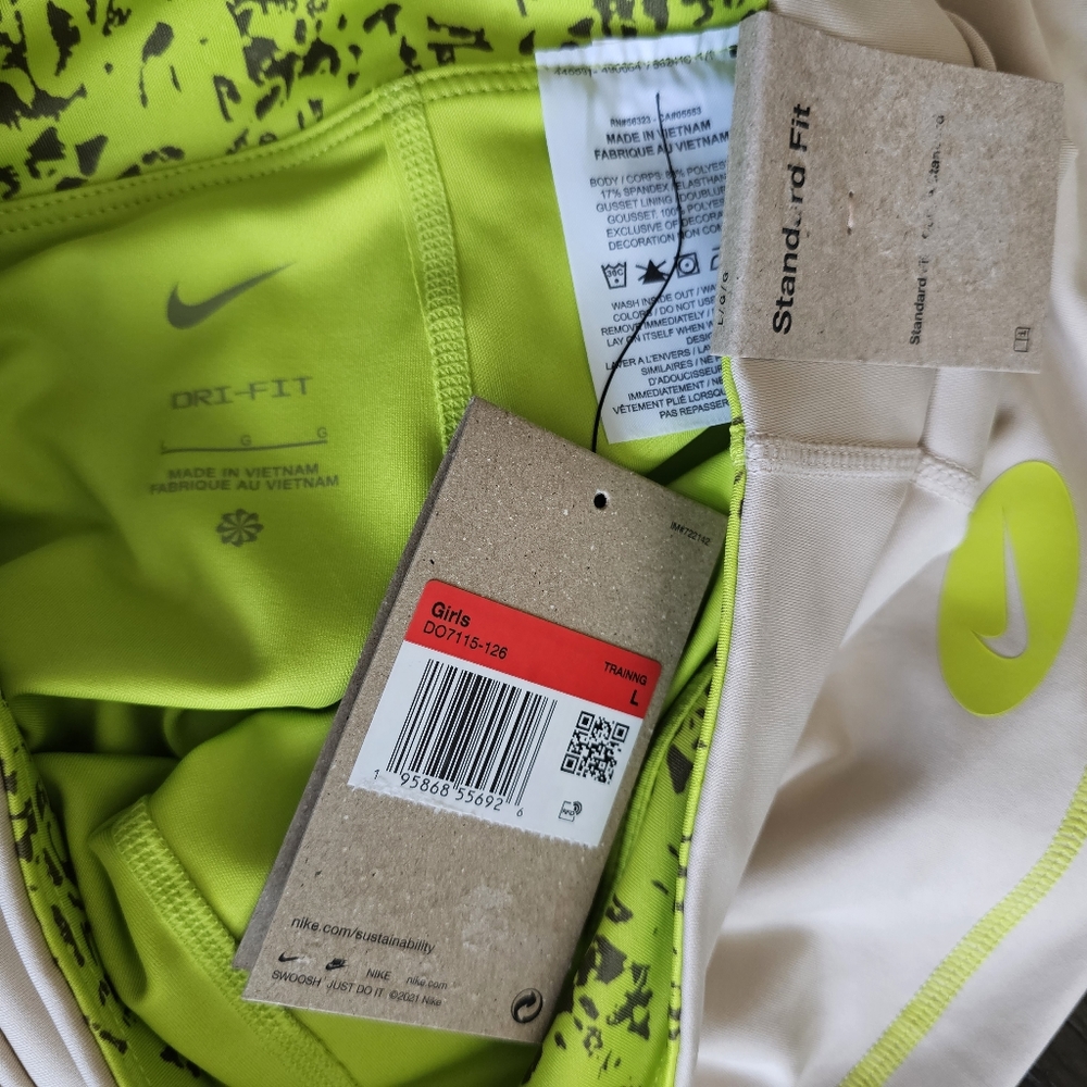 Nike girls sportswear training skort shorts - Picture 3 of 8